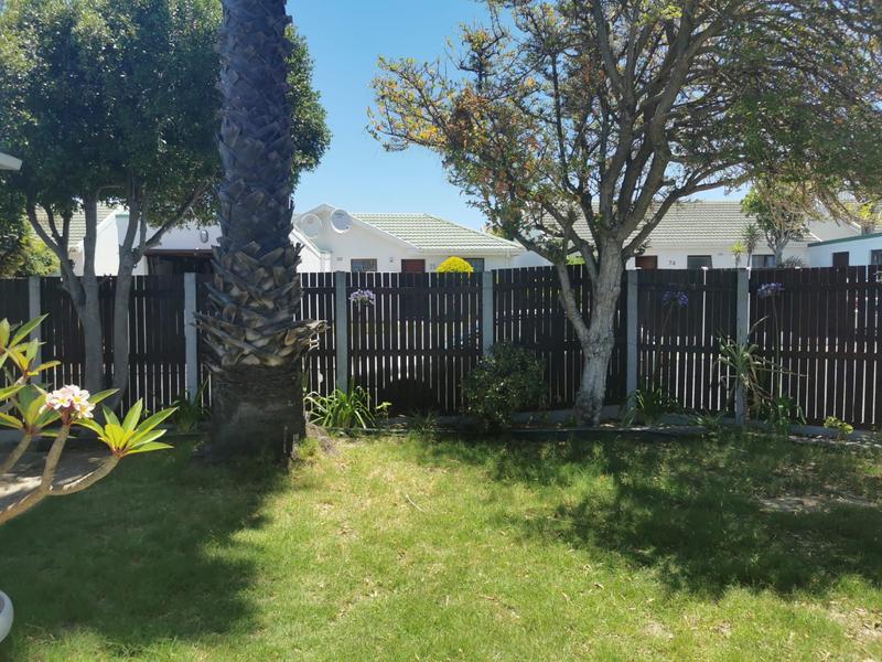 To Let 2 Bedroom Property for Rent in Table View Western Cape